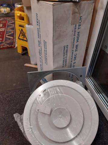 Alu Dec 2-70 Flexibele buis 315 mm afzuiging met rooster  beschikbaar voor biedingen