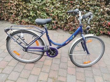 Kinderfiets 24 duim beschikbaar voor biedingen