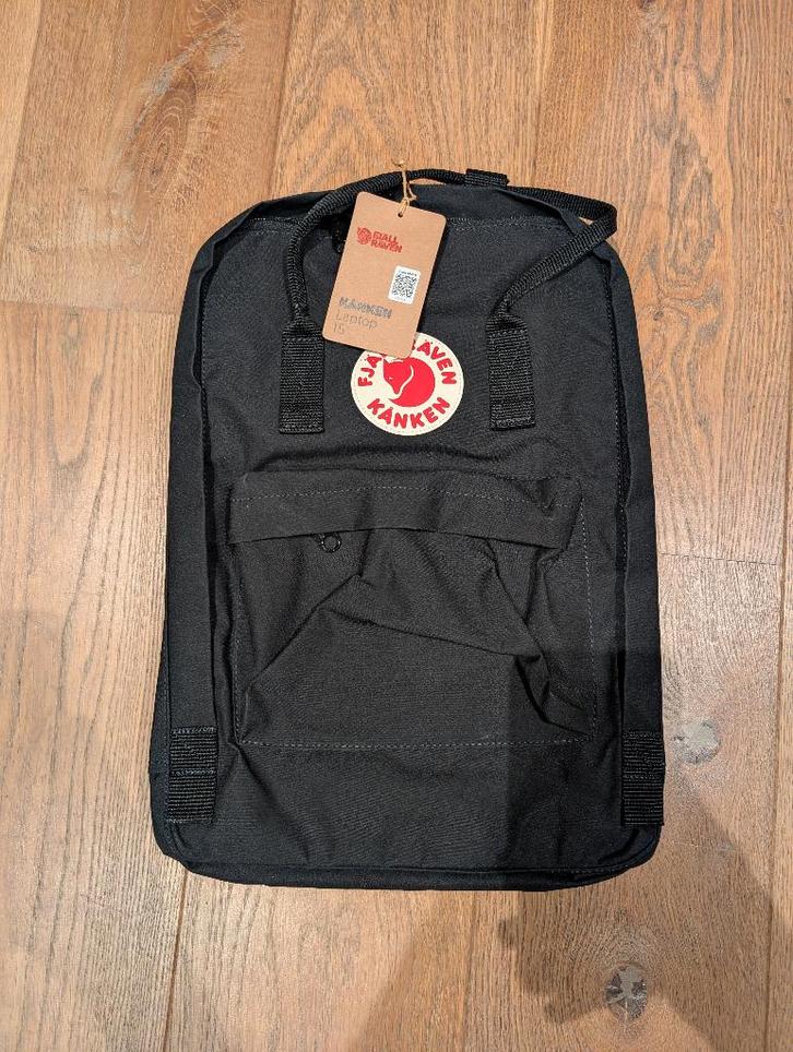Nieuw! Fjällräven Kånken Laptop 15" Black (Ongebruikt), Bijoux, Sacs & Beauté, Sacs | Sacs à dos, Neuf, Autres marques, 25 à 40 cm