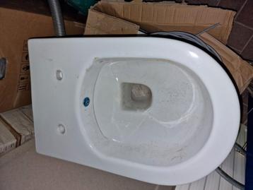 Wc pot 20eur beschikbaar voor biedingen