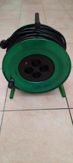 50m soepele verlengkabel met  4  stopcontacten   45€, Ophalen, Zo goed als nieuw