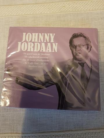 Johnny Jordaan beschikbaar voor biedingen