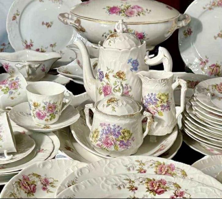 Service diner café porcelaine Bruxelles + Du Fuisseaux., Antiek en Kunst, Antiek | Servies compleet, Ophalen