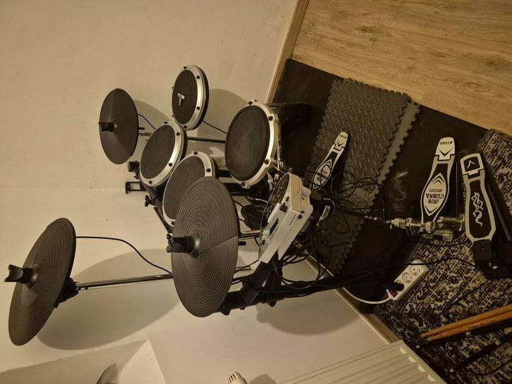 Behringer hds110usb, Muziek en Instrumenten, Drumstellen en Slagwerk, Gebruikt, Overige merken, Elektronisch, Ophalen