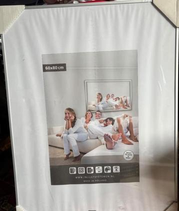 Inlijstkader 60 x 80 beschikbaar voor biedingen