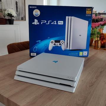 Playstation 4 pro white + oplaadstation & 3 games