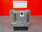 CALCULATEUR MOTEUR ECU Audi A3 Sportback (8VA / 8VF), Utilisé, Audi