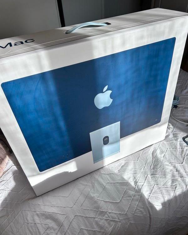 Apple iMac 24", Computers en Software, Apple Desktops, Zo goed als nieuw, iMac, 8 GB, Ophalen of Verzenden