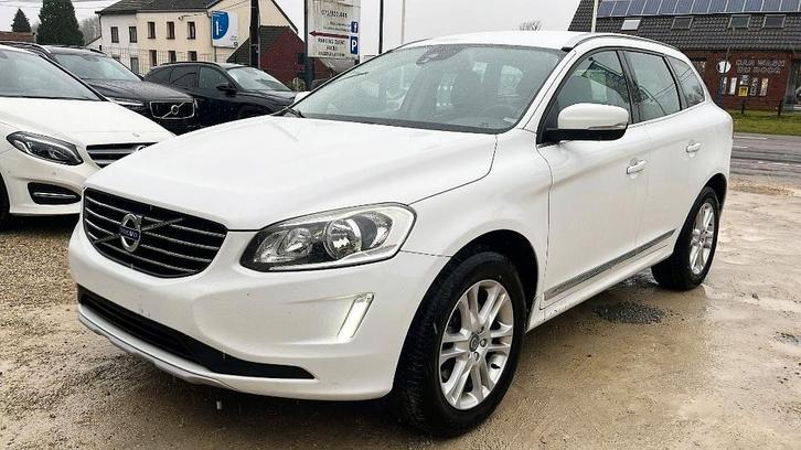 Volvo XC60 2.0 D3 AUTO NAVIGATION PDC CLIMTRONIC CRUISE EU6B, Autos, Volvo, Entreprise, XC60, Diesel, Euro 6, SUV ou Tout-terrain
