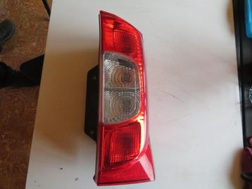 Feu arrière droit Fiat Fiorino / Bipper / Nemo, Enlèvement, Utilisé, Citroën
