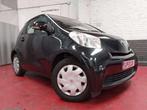 Toyota iQ 1.0i VVT-i Active * V/E * 160 x 42 Mois *, Auto's, Toyota, IQ, Stof, Zwart, 3 cilinders