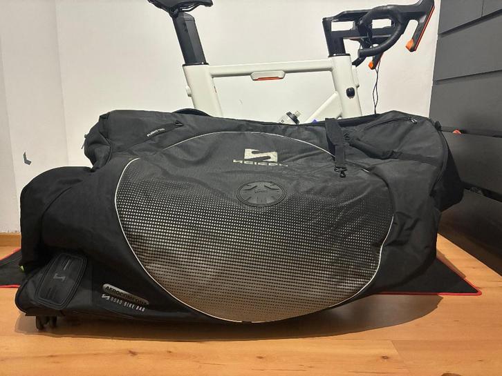 Silicon fietskoffer te huur, Vélos & Vélomoteurs, Accessoires vélo | Sacoches, Neuf, Enlèvement