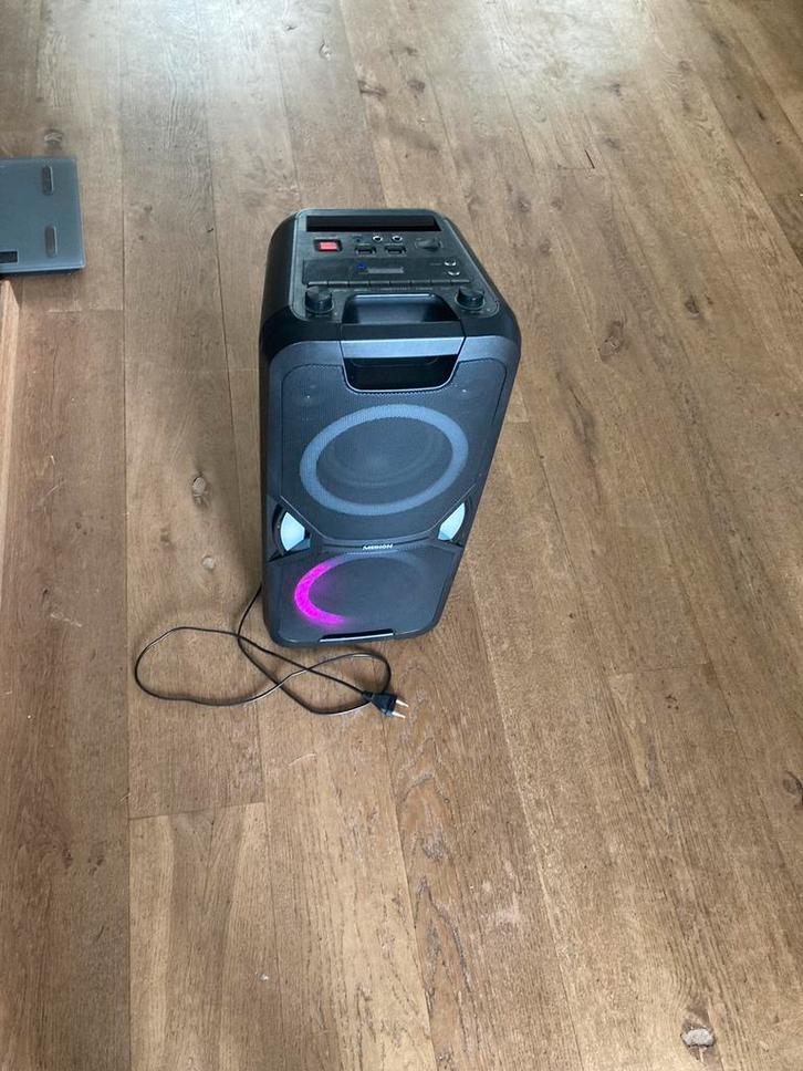 Draagbare muziekbox metbluetooth box speaker, Audio, Tv en Foto, Karaoke-apparatuur, Zo goed als nieuw, Microfoon(s), Ophalen