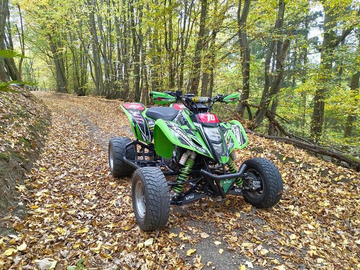 Kawasaki KFX400, Motoren, Quads en Trikes