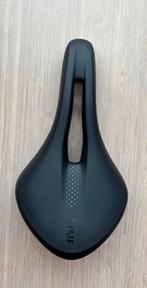 Zadel Fizik Tempo Aliante R5 145mm, Fietsen en Brommers, Racefiets, Nieuw, Ophalen of Verzenden, Zadel