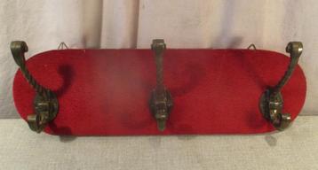 Leuke kleine Wandkapstok met 3 haken - 46cm breed beschikbaar voor biedingen
