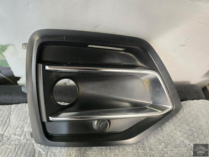 Audi Q2 80A Facelift Voorbumper Rooster Rechts 80A807682W, Auto-onderdelen, Carrosserie, Bumper, Audi, Rechts, Gebruikt