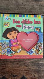 Kleuterboek: een dikke kus van Dora, Jongen of Meisje, Nieuw, Ophalen of Verzenden, Voorleesboek
