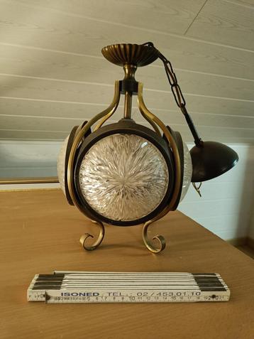 Luster beschikbaar voor biedingen