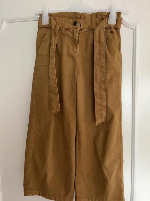 Pantalon large ocre avec ceinture à nouer - 9A/134 cm, Enfants & Bébés, Vêtements enfant | Taille 134, Comme neuf, Fille, Pantalon