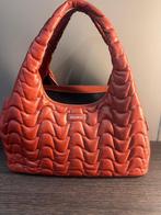 Handtas Coccinelle Bianca matelass acero bordeauxrood leder, Handtassen en Accessoires, Tassen | Damestassen, Ophalen of Verzenden