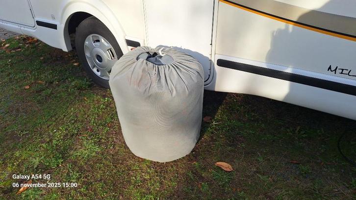 Camperhoes voor halfintegraal 7m, Caravans en Kamperen, Voortenten en Luifels, Zo goed als nieuw, Ophalen