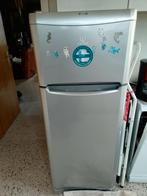 Indesit A+ koelkast met vriesvak, Elektronische apparatuur, Koelkasten en IJskasten, Ophalen, Gebruikt, 120 tot 140 cm, Energieklasse A of zuiniger