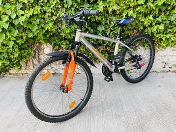 Rockrider 24 inch chromen kinderfiets beschikbaar voor biedingen