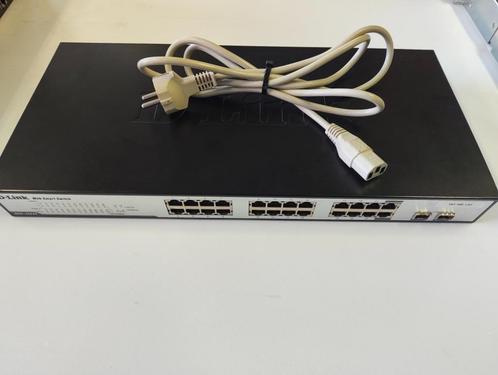 D-link netwerk switch, Computers en Software, Netwerk switches, Zo goed als nieuw, Ophalen