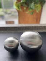 2 mat geborstelde RVS drijvende bollen, Ophalen of Verzenden