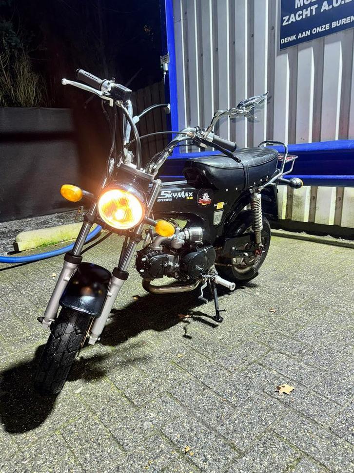 Dax Skyteam A klasse, Fietsen en Brommers, Brommers | Overige merken, Zo goed als nieuw, Ophalen