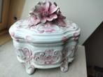 Bonbonniere, Antiek en Kunst, Antiek | Keramiek en Aardewerk, Ophalen of Verzenden