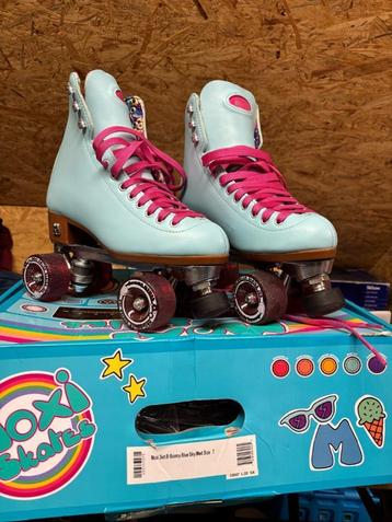 Moxi Beach Bunny Blue Sky Rolschaatsen Size 7 (38 - 38,5) beschikbaar voor biedingen