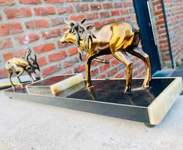 Bronzen beeld beschikbaar voor biedingen