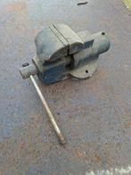 Étau, Enlèvement, Étau