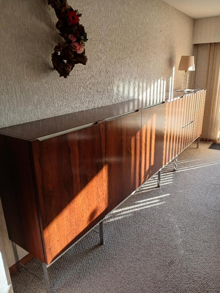 Buffetkast tropisch hout 4meter, Huis en Inrichting, Kasten | Buffetkasten, Gebruikt, 100 tot 150 cm, 200 cm of meer, 25 tot 50 cm