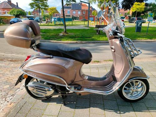 Vespa Primavera 125cc. In perfecte staat., Fietsen en Brommers, Scooters | Vespa, Gebruikt, Ophalen