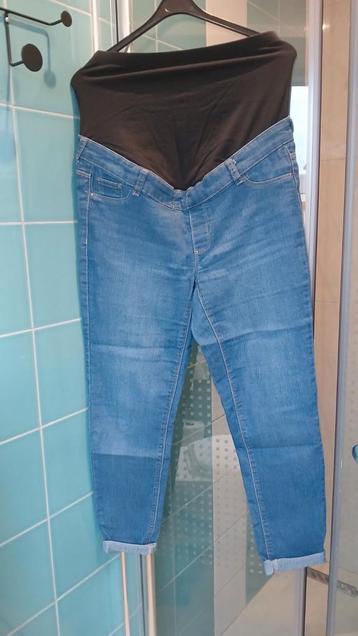 Jeans beschikbaar voor biedingen