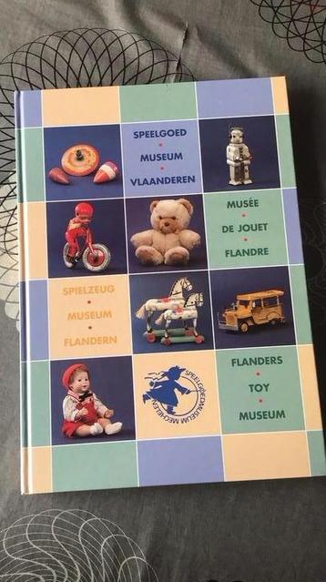 Mechelen / Speelgoedmuseum / boek . beschikbaar voor biedingen