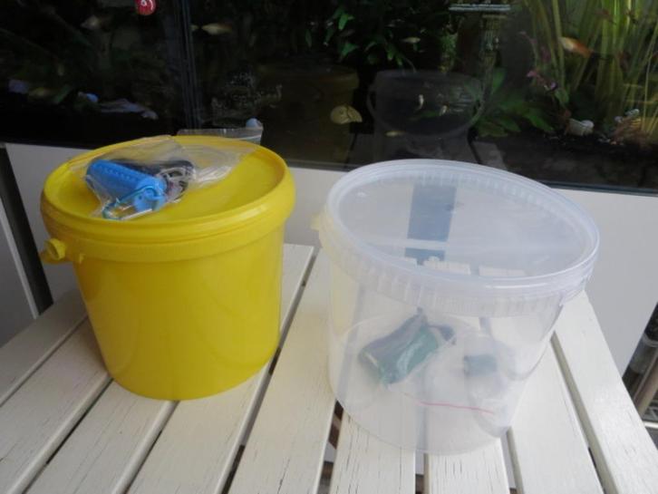 transport-emmer met USB-luchtpompje voor 12,50 €, Dieren en Toebehoren, Vissen | Aquariumvissen