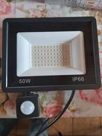 Projecteur LED 50 watts x 2, Bricolage & Construction, Enlèvement ou Envoi, Neuf