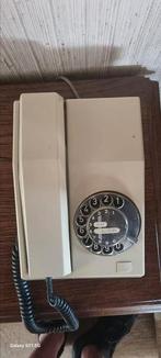 Telefoon met draaischijf, originele van belgacom ( proximus), Ophalen, Gebruikt, Met draaischijf