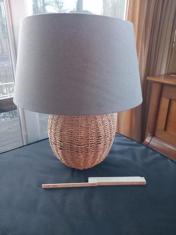 Mooie decoratielamp als nieuw 70cm  beschikbaar voor biedingen