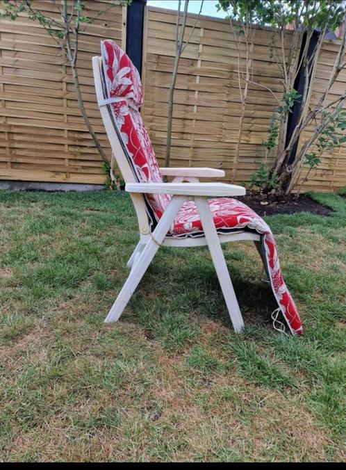 Chaise longue pliable en plastique avec optique luxueuse et, Jardin & Terrasse, Chaises de jardin, Utilisé, Plastique, Pliant