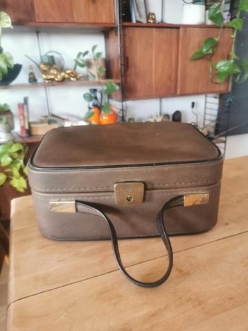 Vintage koffer beautycase vanity case jaren 60 beschikbaar voor biedingen