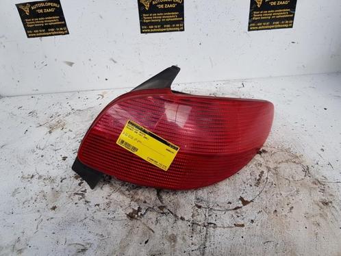 Achterlicht rechts van een Peugeot 206, Auto-onderdelen, Verlichting, Peugeot, Gebruikt, 3 maanden garantie, Ophalen of Verzenden