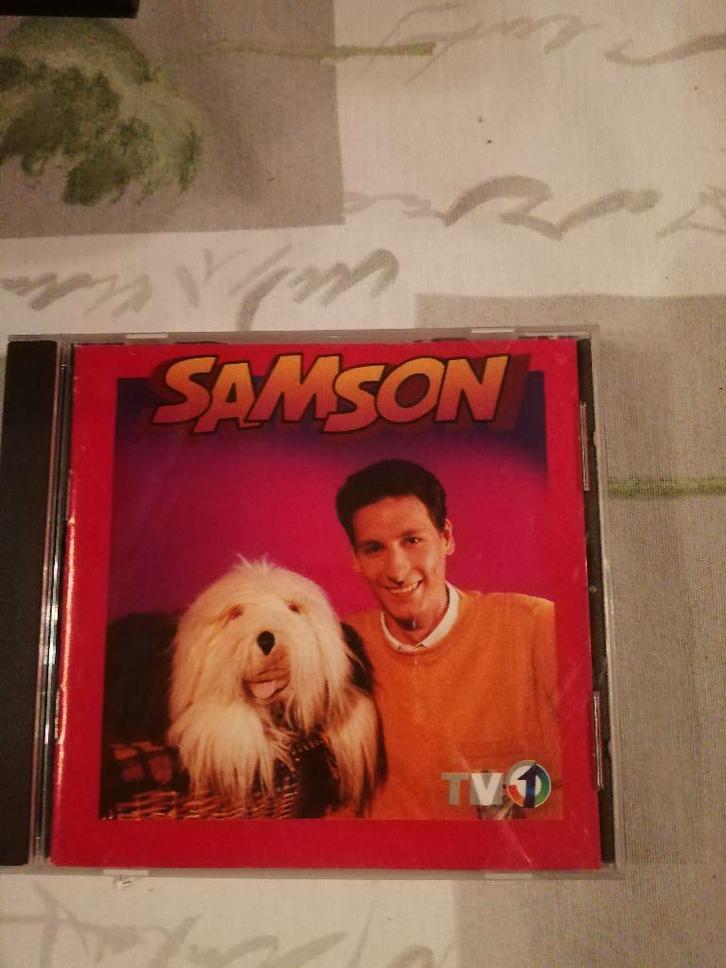 Studio 100 cd's deel 4: Samson en Gert cd's, CD & DVD, CD | Enfants & Jeunesse, Utilisé, Musique, Enlèvement ou Envoi