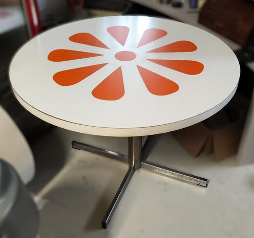 orange slice table, Huis en Inrichting, Tafels | Eettafels, Gebruikt, 100 tot 150 cm, 100 tot 150 cm, Vijf personen of meer, Rond
