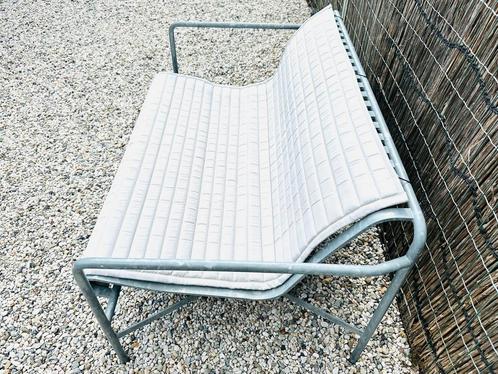 Hay Palissade Lounge bank gegalvaniseerde versie + kussen, Tuin en Terras, Tuinbanken, Zo goed als nieuw, Metaal, Ophalen