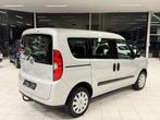 Opel Combo 1.4i 70Kw 5 zitplaatsen jaar 2017, 90.000 km, USB, Euro 6, Bedrijf, Handgeschakeld